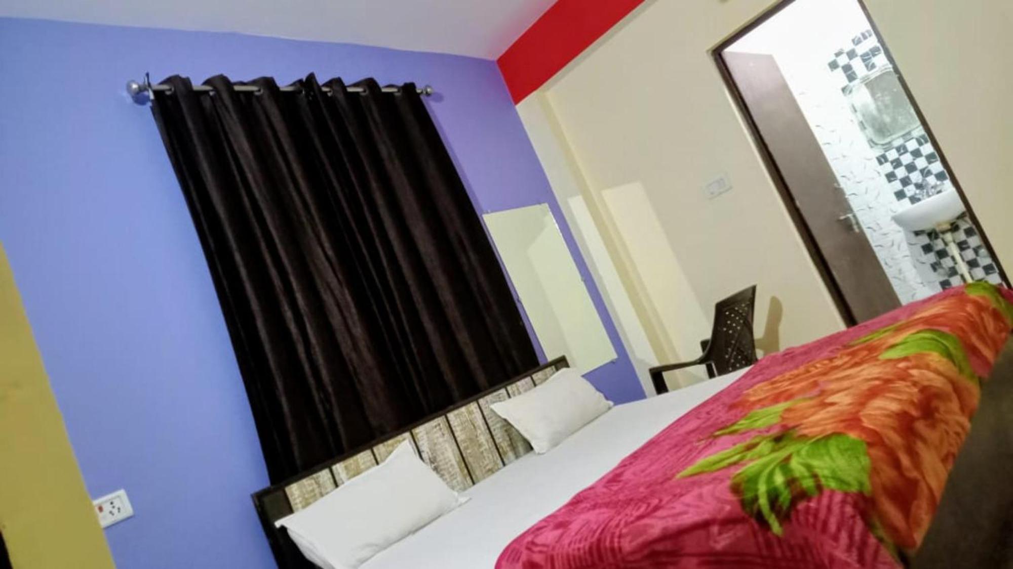 Goroomgo The Shivay Guest House Inn Varanasi Exterior photo